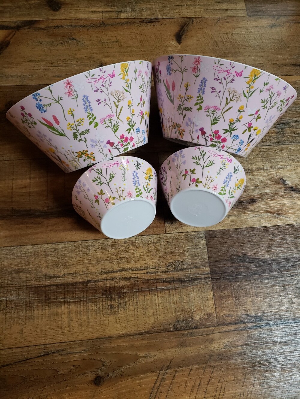 Dolly Parton Floral Pink Wilflower 10 Inch & 6 Inch Melamine Serving Bowls